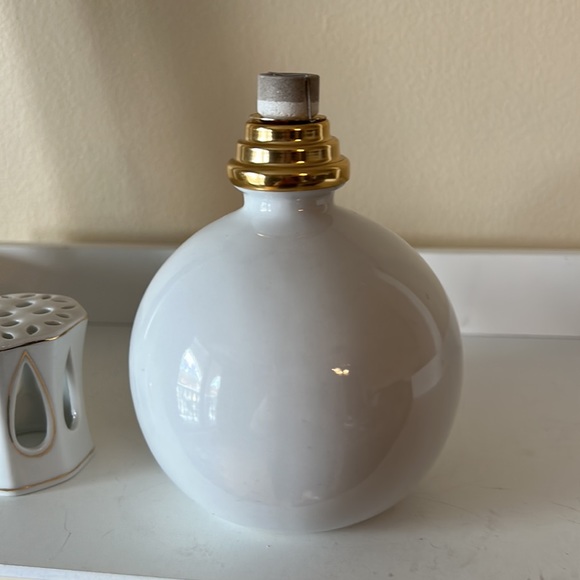 OIL DIFFUSER - Picture 5 of 5